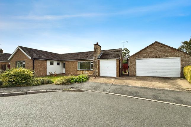 3-bed bungalow on 18, Dart Avenue, Lincoln, £280,000