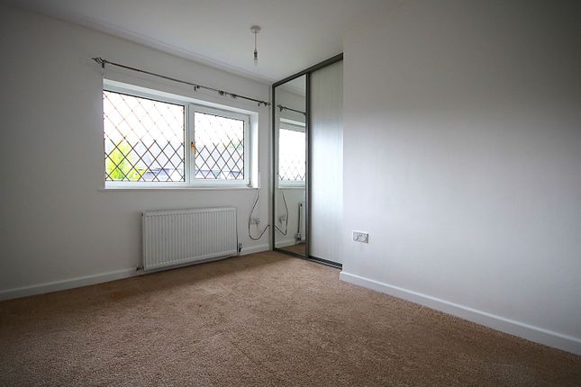 8, Stretton Way, Handforth, Wilmslow photo 5