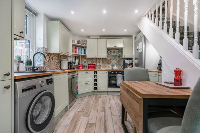 266, Oldham Road, Sowerby Bridge photo 4
