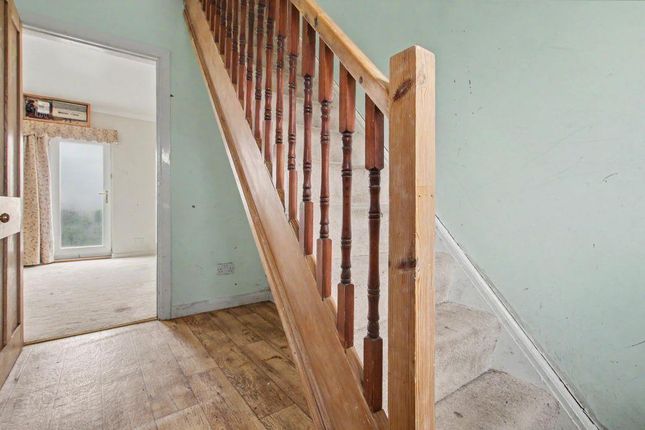 14, Lark Bank, Ely photo 4