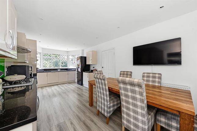 April Cottage, 11, Hereward Avenue, Purley photo 4