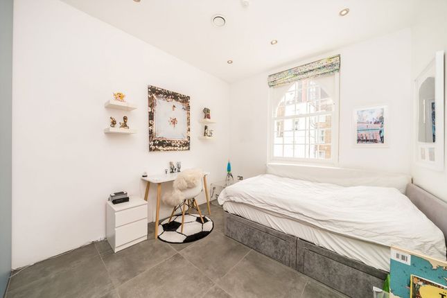 62A, Lillie Road, London photo 5
