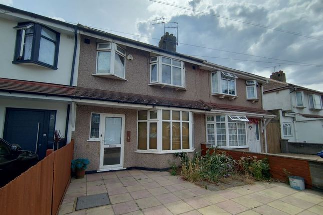 6-bed house on 5, Perimeade Road, Greenford, £550,000