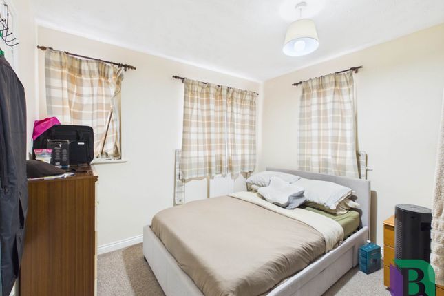 Denchworth Court, Milton Keynes photo 4