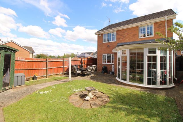 Property for sale in Roman Way, Daventry