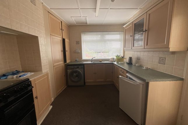 16, Bishop Road, Ammanford photo 3
