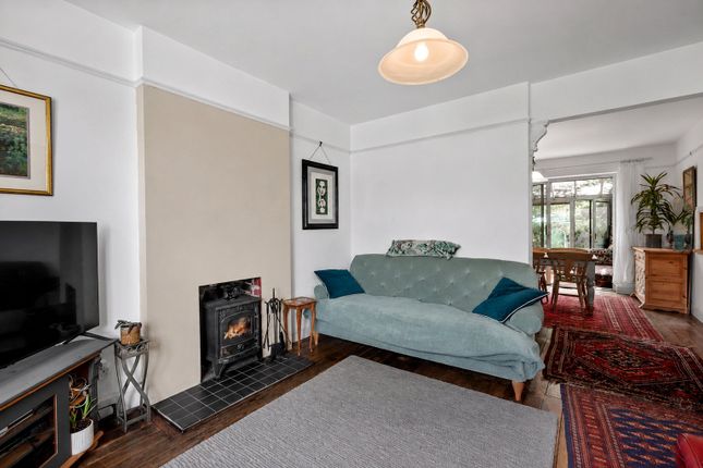 2, Prettygate Road, Essex photo 4