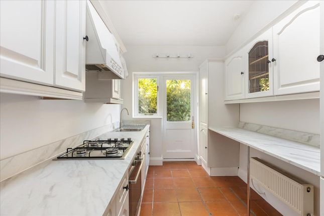 4, Silverton Road, Hammersmith photo 4