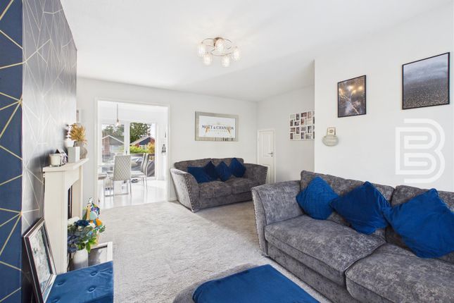 44, Lennon Close, Rugby photo 3