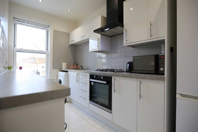 90, Pembroke Road, Ilford photo 5