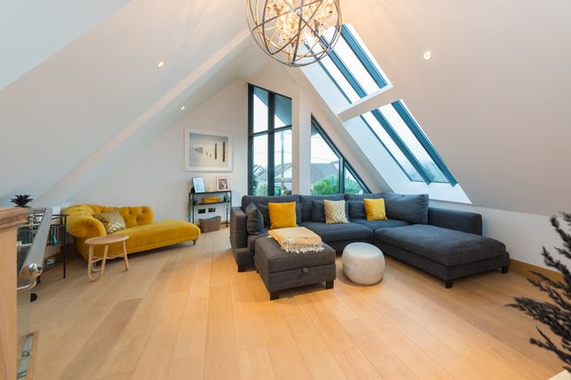 14 Hodgson Road, Whitstable photo 4