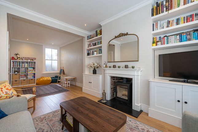 15, York Road, Brentford photo 3