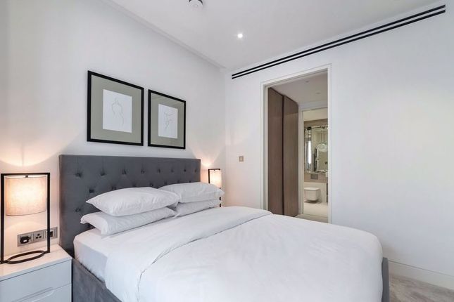 Flat to rent in Tower Hill, Sugar Quay, Water Lane, London