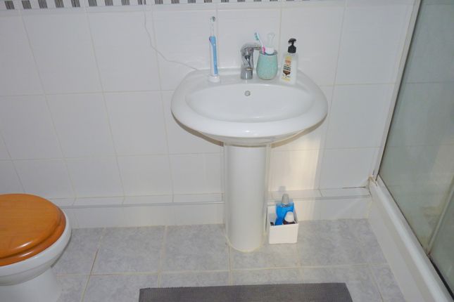 Flat 1, Prenton photo 5