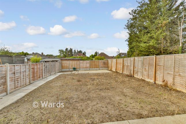 21, Wickham Close, Sittingbourne photo 2