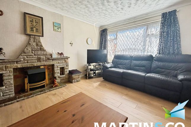 101b, Agbrigg Road, West Yorkshire, England photo 4