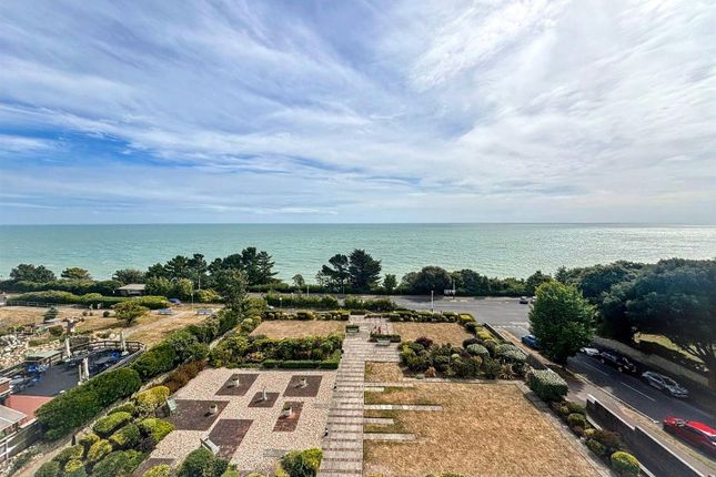 5b, South Cliff Tower, Bolsover Road, Eastbourne photo 2