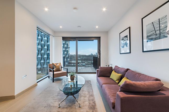 Flat for sale in Legacy Building 1, Embassy Gardens, Nine Elms