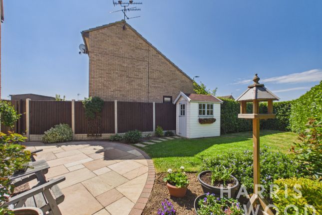 24 Muswell Walk, Clacton-On-Sea, Essex photo 4