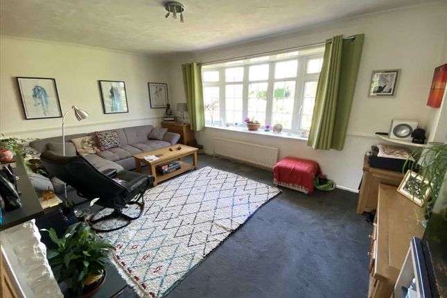 4, Manor Road, Quarrington photo 2