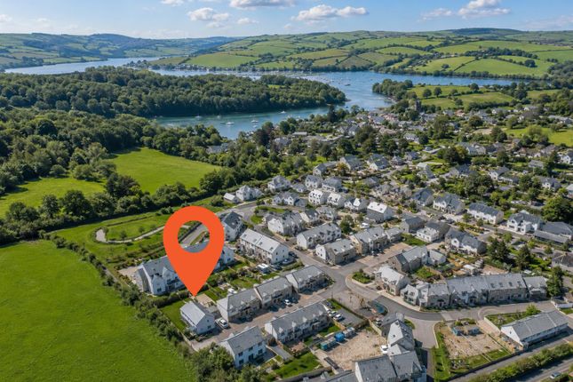 12, Kings Drive, Totnes photo 2