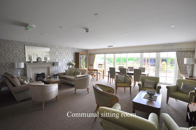 Flat for sale in Cornmantle Court, Ringwood