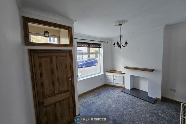 Healey Wood Road, Burnley photo 2