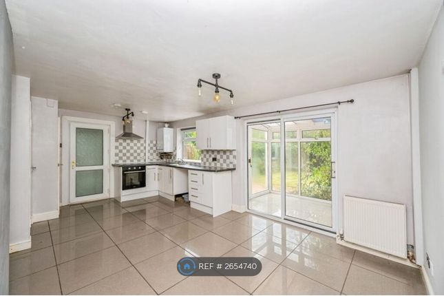 Davies Drive, Uttoxeter photo 4