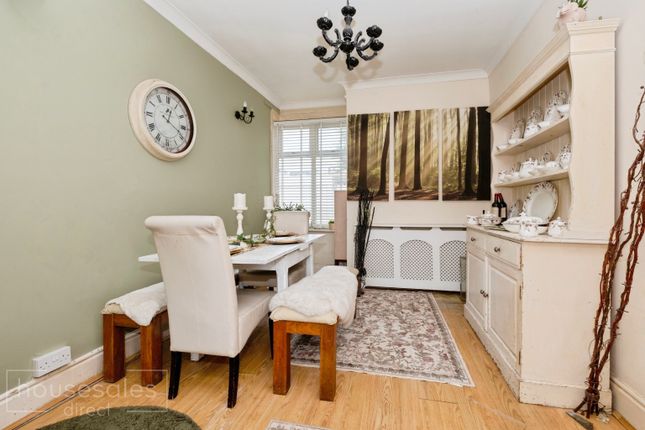 10, Northfield Road, Worthing photo 3
