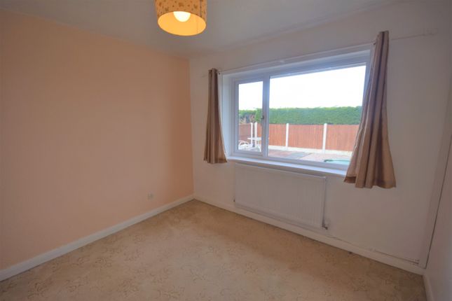 13, Ffordd Cynan, Wrexham photo 5
