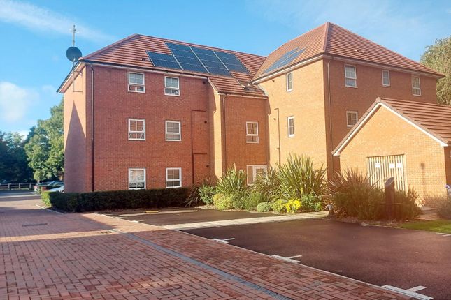 Thumbnail Property to rent in Mistle Court, Coventry