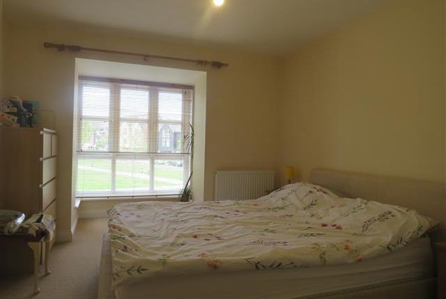 58, Aylesbury photo 5