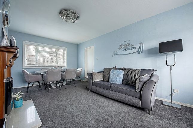 42, Myrtle Crescent, Roslin photo 4