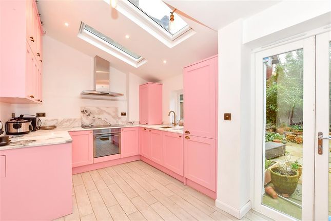 Thumbnail Terraced house for sale in Church Street, Broadstairs, Kent
