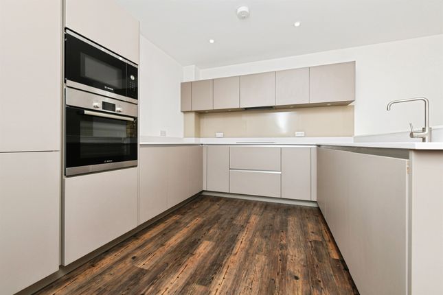 34, Mildmay Road, Chelmsford photo 2