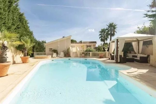 Villa for sale in Roquebrune-Cap-Martin, 06190, France
