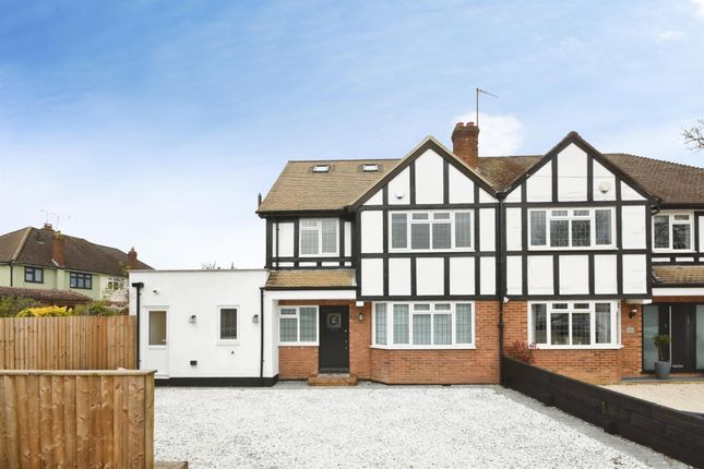 4-bed house on 40, St. Nicholas Grove, BRENTWOOD, £925,000
