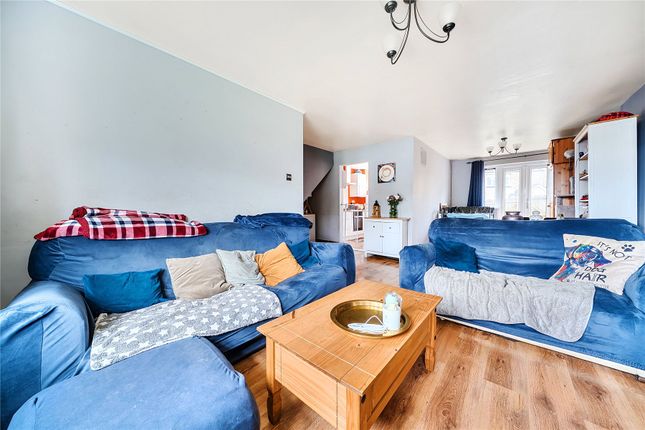 30, Lullarook Close, Westerham photo 4