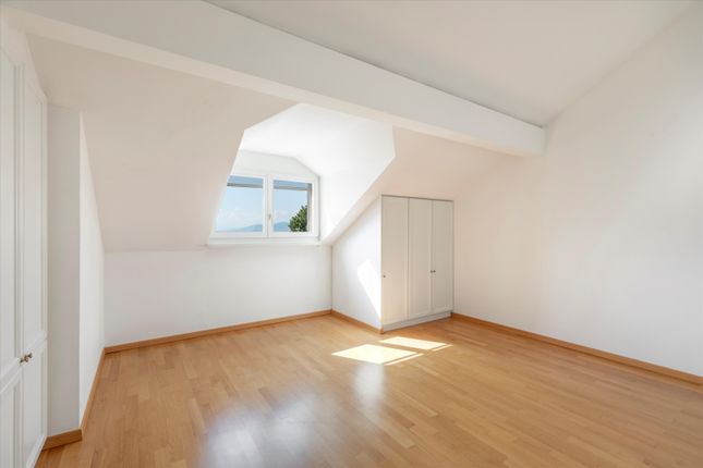 Apartment for sale in Villeneuve, Vaud, Switzerland