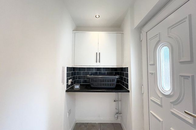 10, Thorpe Street, Manchester photo 3