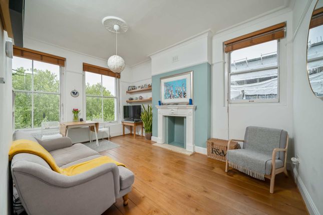 Thumbnail Flat for sale in The Driftway, Victoria Park