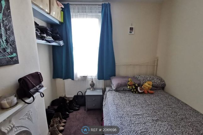 Terraced house to rent in Sandown Road, South Norwood