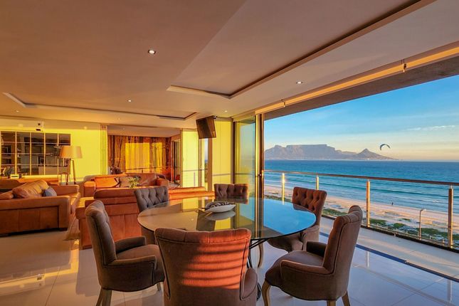 Apartment for sale in A401 Seacrest, 70 Beach Boulevard, Bloubergrant, Cape Town, 7441