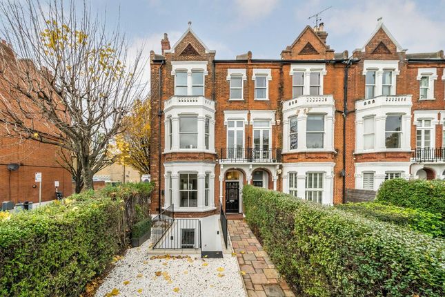 Terraced house for sale in Clapham Common North Side, London
