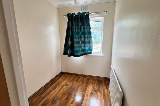 3 Bedroom Property For Rent.