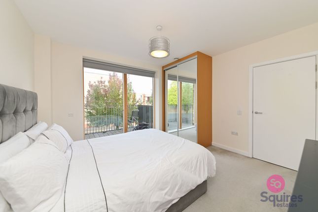 Flat 3, Stamford Building, London photo 4
