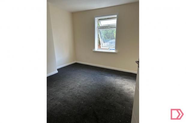 5 Malvern Crescent, Dudley photo 3