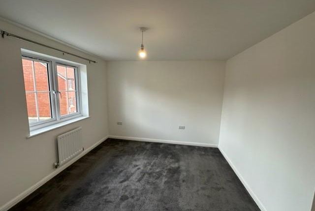 6, Osprey Avenue, Seaton photo 2