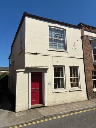 3-5, Eastgate, Louth photo 4