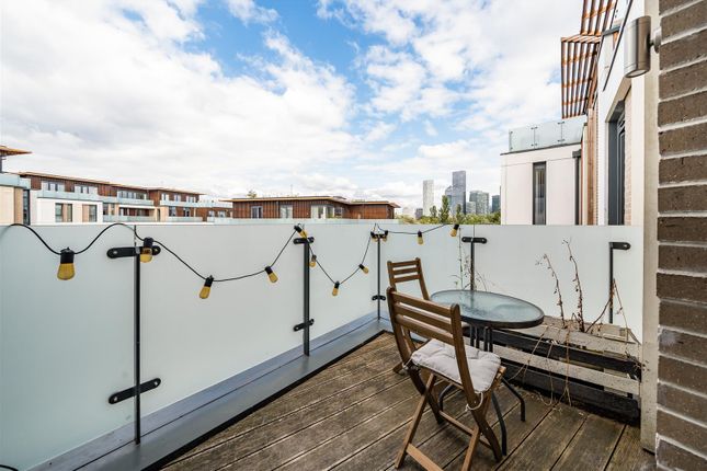 17 Sequoia House, 18, Quebec Way, London photo 3